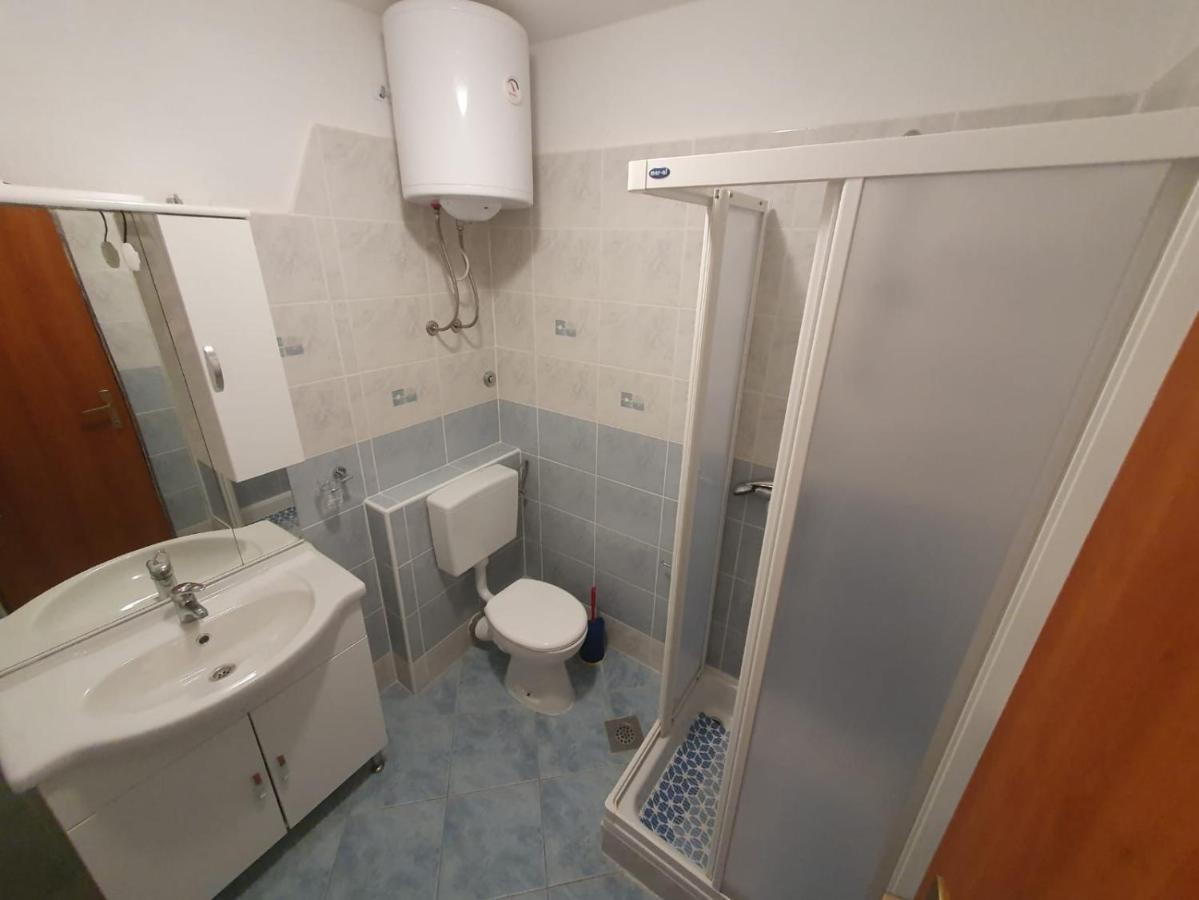 Francis Appartements Pakostane Luaran gambar