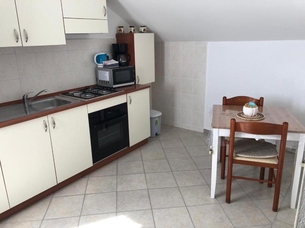 Francis Appartements Pakostane Luaran gambar