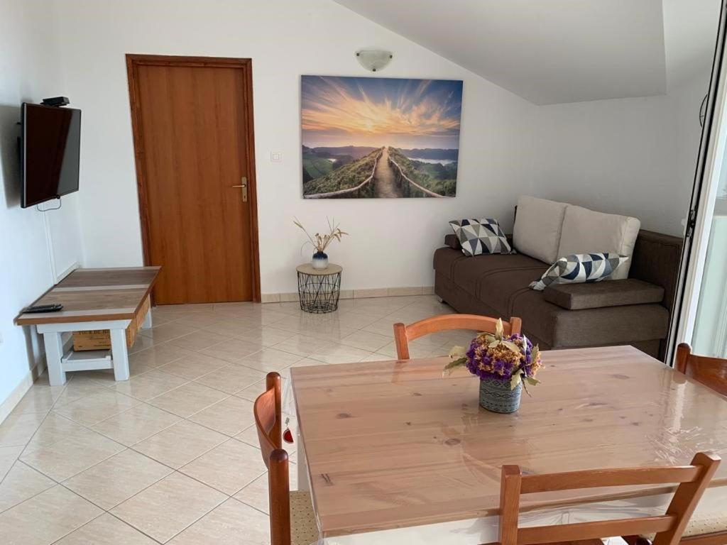 Francis Appartements Pakostane Luaran gambar
